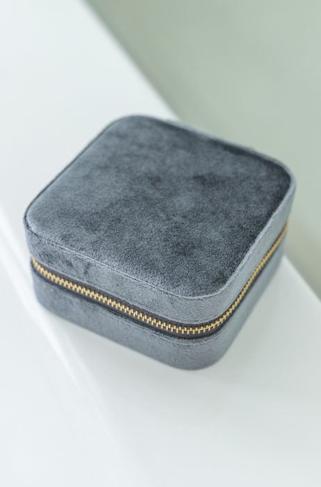 Velvet Jewelry Travel Case with Mirror