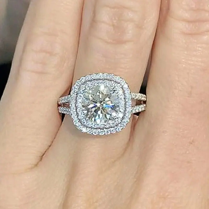 Exquisite Diamond Engagement Rings