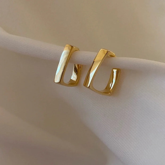 Miranda Hoop Earrings